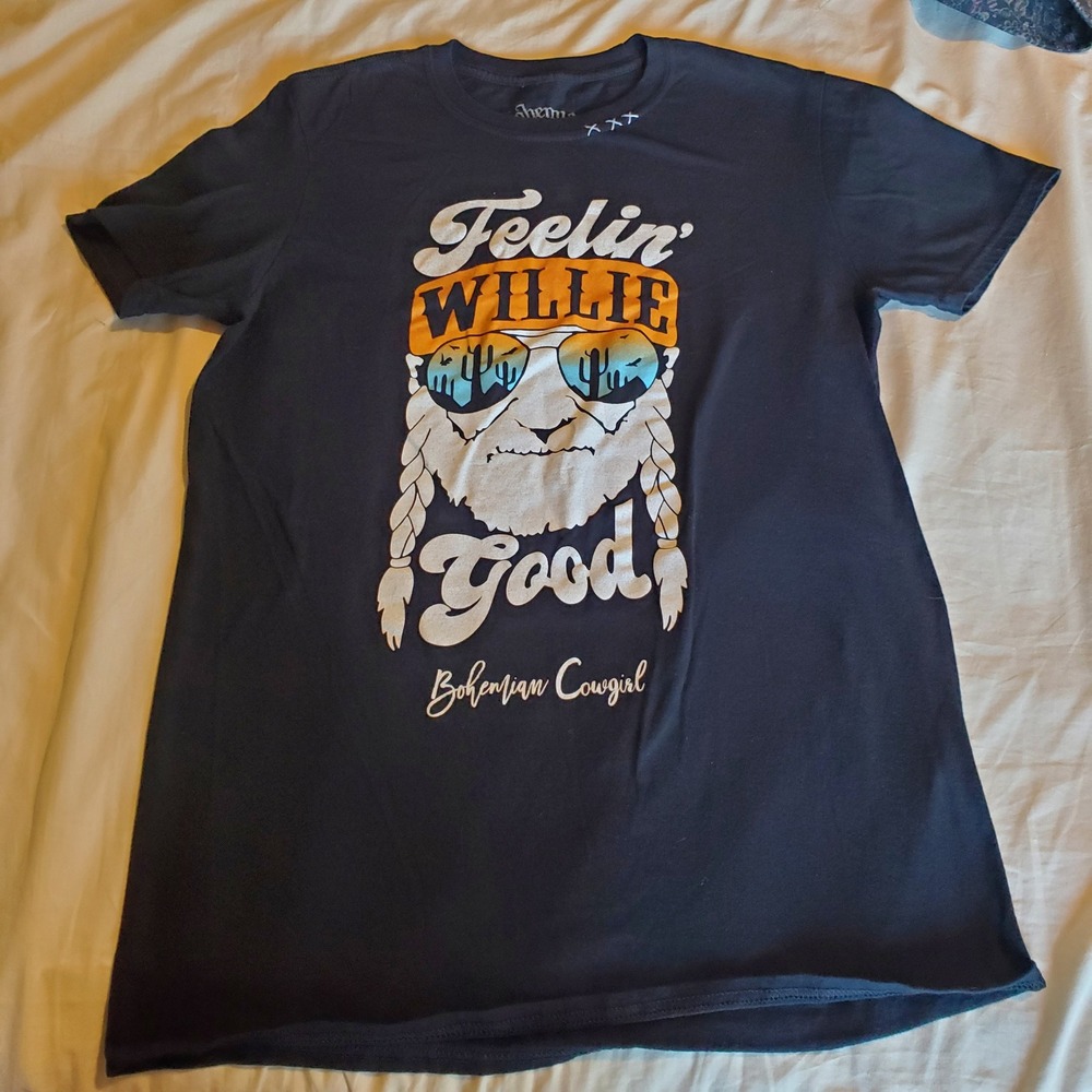 Bohemian Cowgirl Feelin Willie Good Black Graphic T-Shirt Medium Willie Nelson